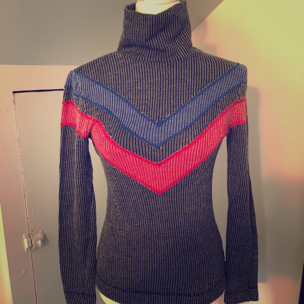 Madison Harding retro mock turtleneck